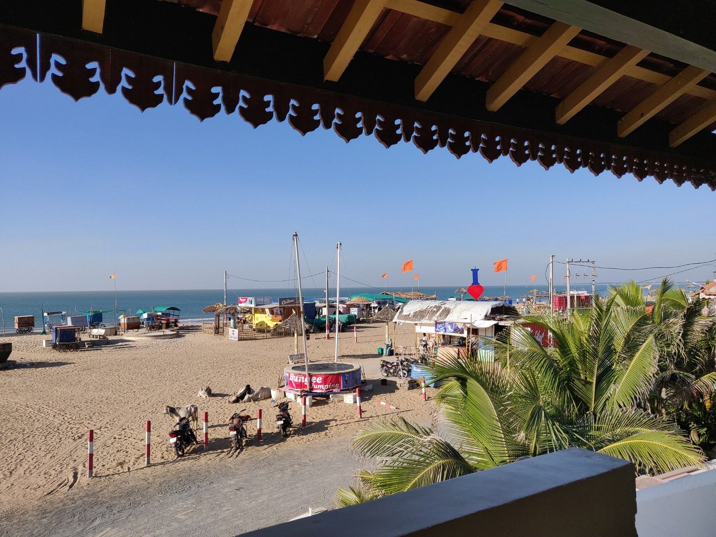 Beachfront Access